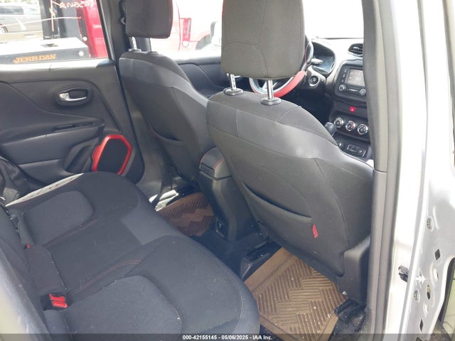 ZACCJBCT7GPD55490 Jeep Renegade Trailhawk