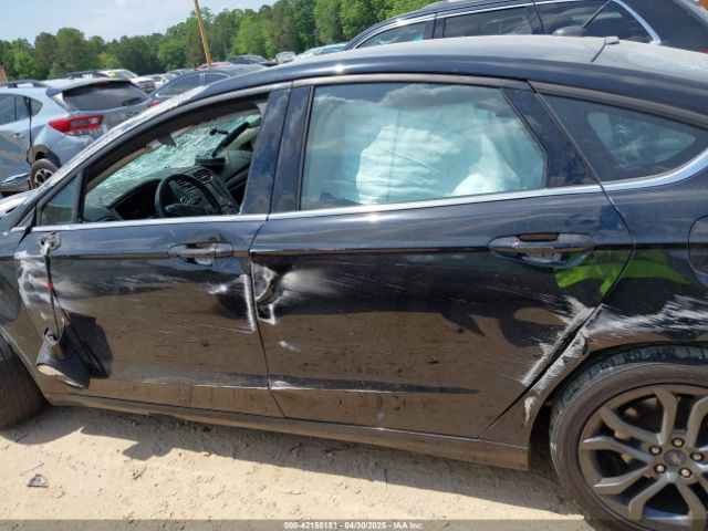 3FA6P0HD6JR183666 Ford FUSION SE