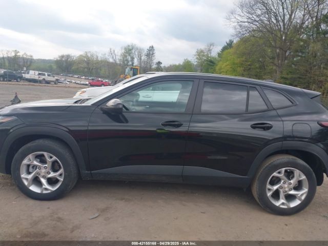KL77LFE22RC073575 Chevrolet Trax Fwd Sp