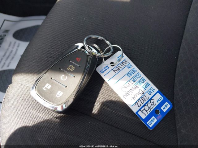 1G1ZD5ST1NF163494 Chevrolet Malibu Fwd Lt