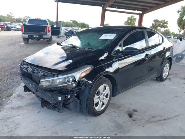 3KPFK4A75HE139647 KIA FORTE LX