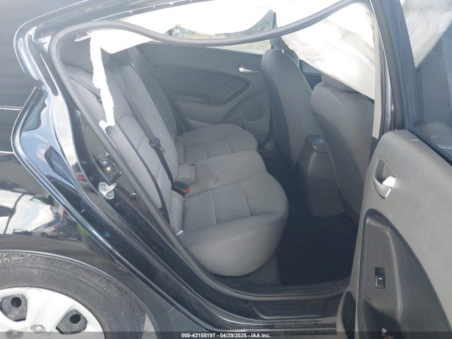 3KPFK4A75HE139647 KIA FORTE LX