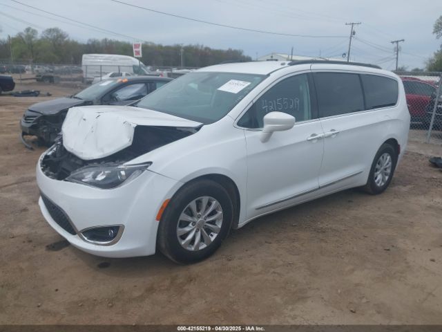 2C4RC1BG5HR676010 Chrysler Pacifica Touring-l