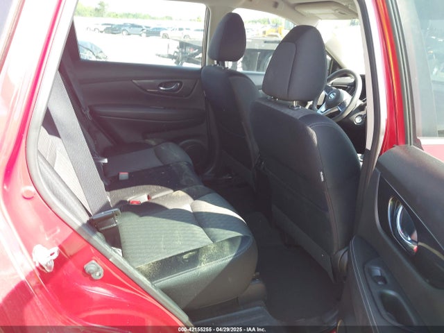 JN8AT2MT8HW395988 Nissan ROGUE S