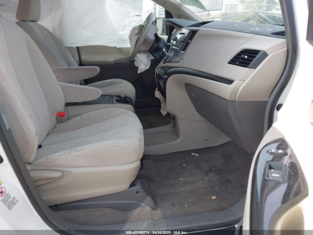 5TDKK3DC0ES439163 Toyota Sienna Le V6 8 Passenger