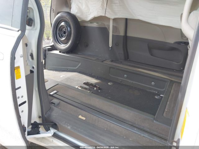 5TDKK3DC0ES439163 Toyota Sienna Le V6 8 Passenger