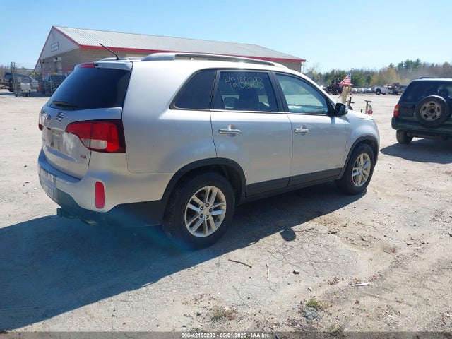 5XYKTCA66EG506003 KIA SORENTO LX