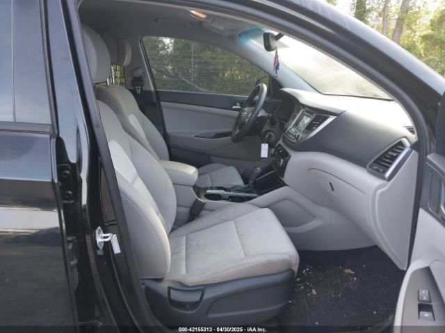 KM8J23A4XGU237613 Hyundai 2016