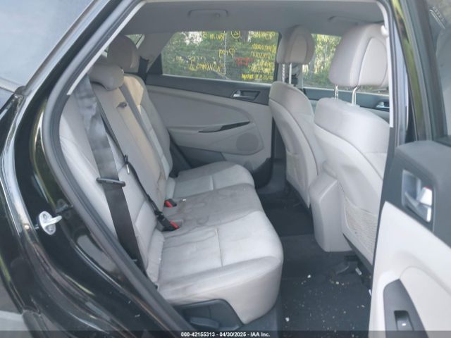 KM8J23A4XGU237613 Hyundai 2016