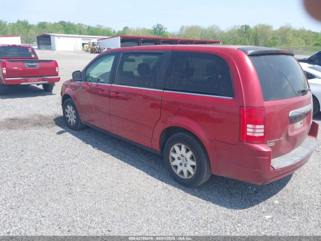 2010 CHRYSLER TOWN & COUNTRY 2A4RR4DE6AR142851 Photo 2
