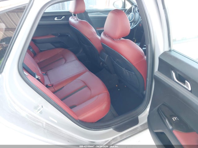 5XXG64J24PG183772 KIA K5 Gt-line