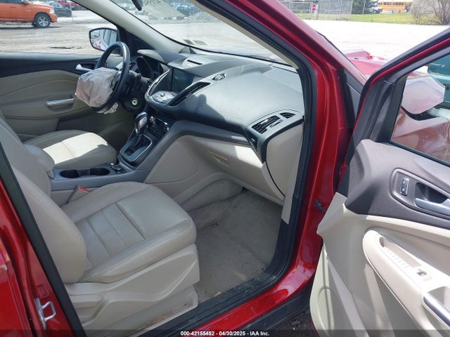 1FMCU0GX5EUB58169 Ford ESCAPE SE