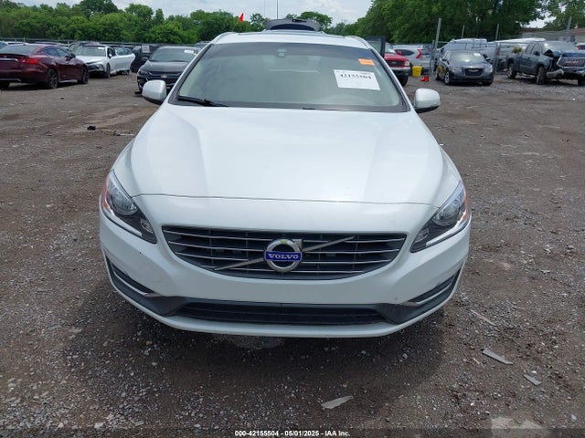YV1612SB1F1209052 Volvo V60 T5 Premier