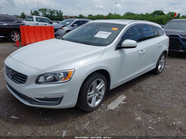 2015 VOLVO V60 YV1612SB1F1209052 Photo 1