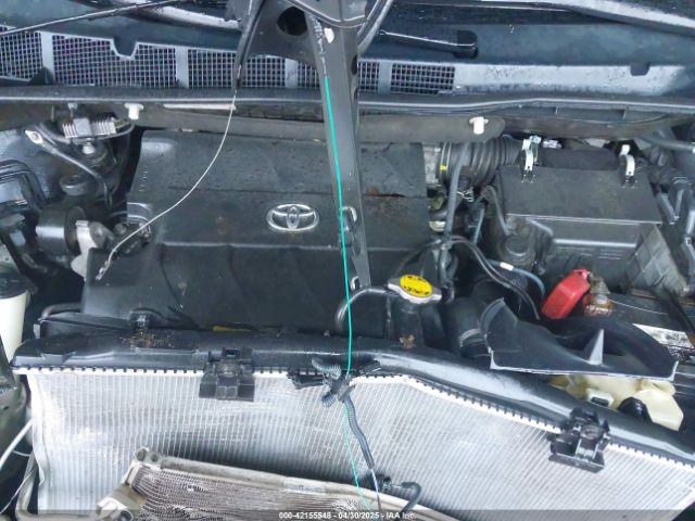 5TDYK3DC0GS701583 Toyota Sienna Xle 8 Passenger