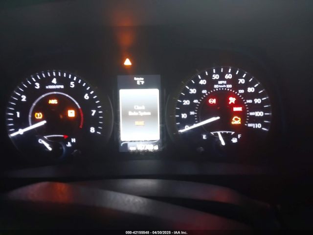 5TDYK3DC0GS701583 Toyota Sienna Xle 8 Passenger
