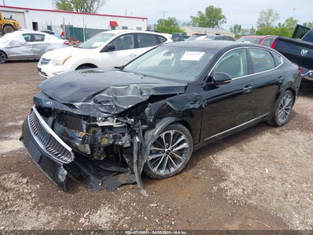 KNALC4J12H5092761 KIA Cadenza Technology