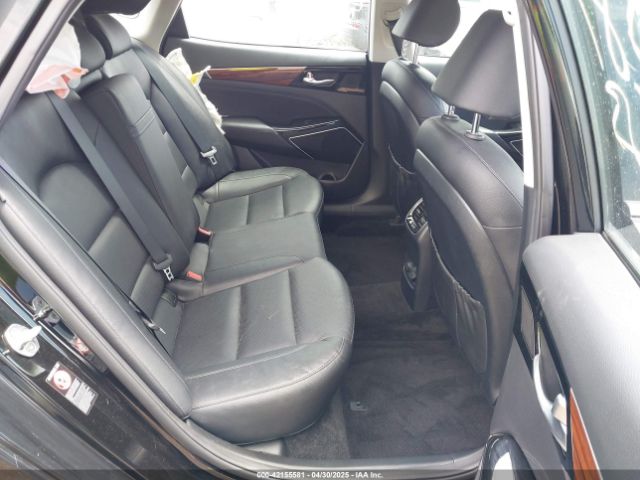 KNALC4J12H5092761 KIA Cadenza Technology