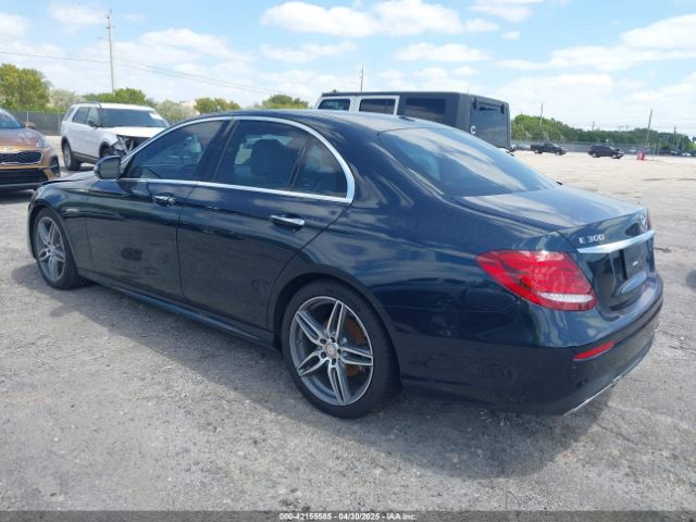 WDDZF4JB8HA207132 Mercedes-Benz E 300