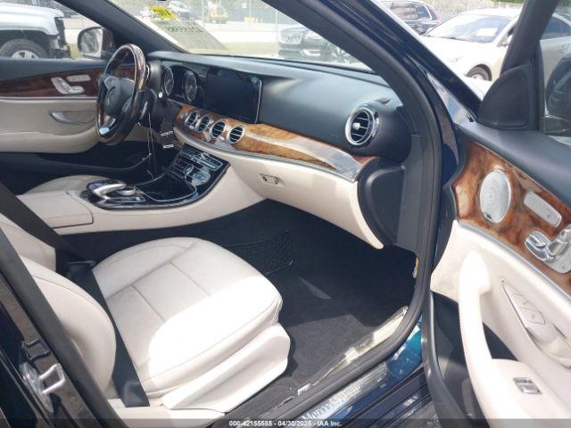 WDDZF4JB8HA207132 Mercedes-Benz E 300