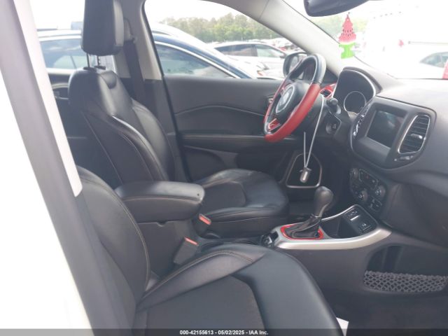 2018 JEEP COMPASS 3C4NJCBB2JT105839 Photo 4