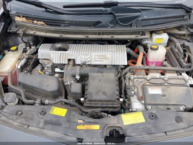 JTDKN3DU1E1767592 Toyota Prius Four