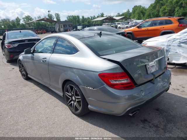 2013 MERCEDES-BENZ C 350 WDDGJ8JB7DF958734 Photo 2