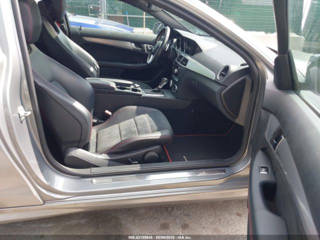 2013 MERCEDES-BENZ C 350 WDDGJ8JB7DF958734 Photo 4