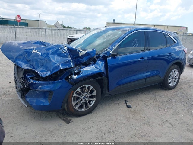 1FMCU0G63NUB59442 Ford ESCAPE SE