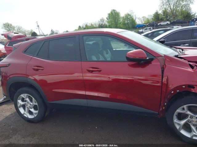 KL77LFE2XRC011826 Chevrolet Trax Fwd Sp