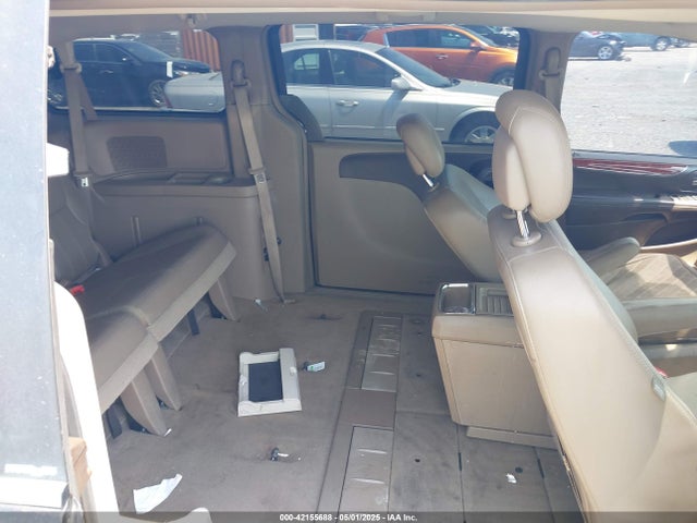 2C4RC1BG4ER217711 Chrysler Town & Country Touring