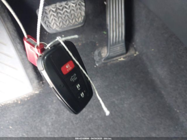 2021 TOYOTA RAV4 2T3W1RFV2MC151021 Photo 10