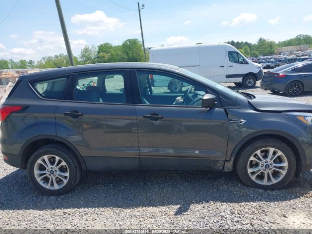 1FMCU0F7XKUC23627 Ford ESCAPE S