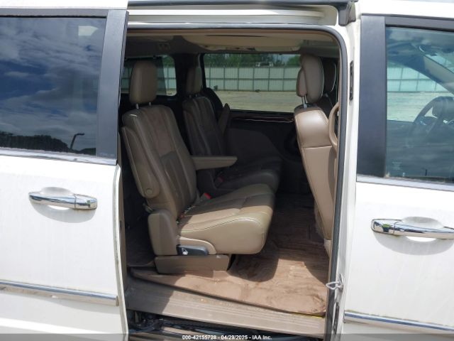 2011 CHRYSLER TOWN & COUNTRY 2A4RR6DG8BR714484 Photo 7