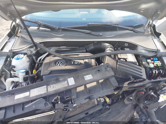 1VWBT7A33EC051576 Volkswagen Passat 1.8t Se