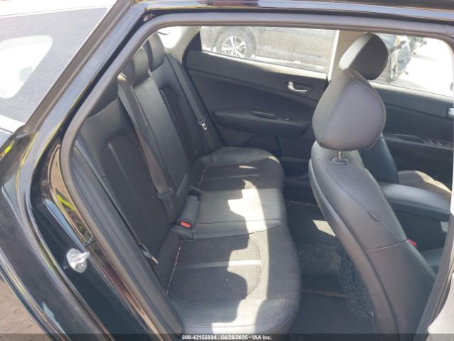 5XXGT4L32KG284509 KIA Optima S