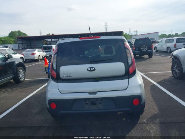 KNDJN2A21H7427983 KIA Soul