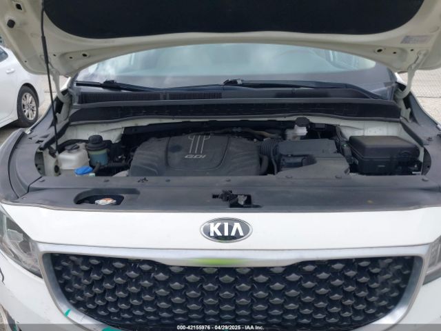 KNDMB5C19G6175576 KIA SEDONA LX