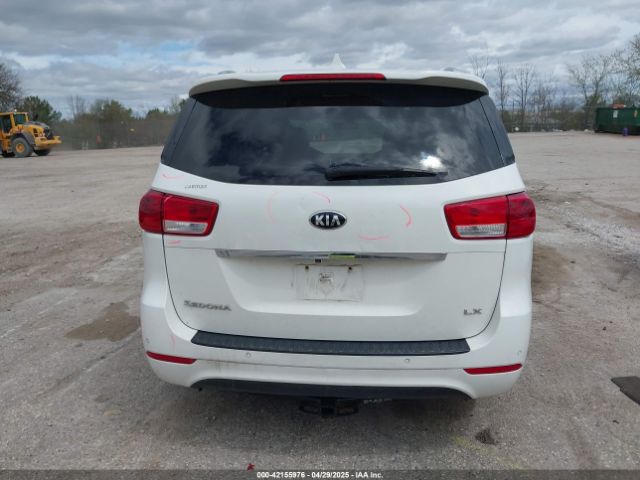 KNDMB5C19G6175576 KIA SEDONA LX