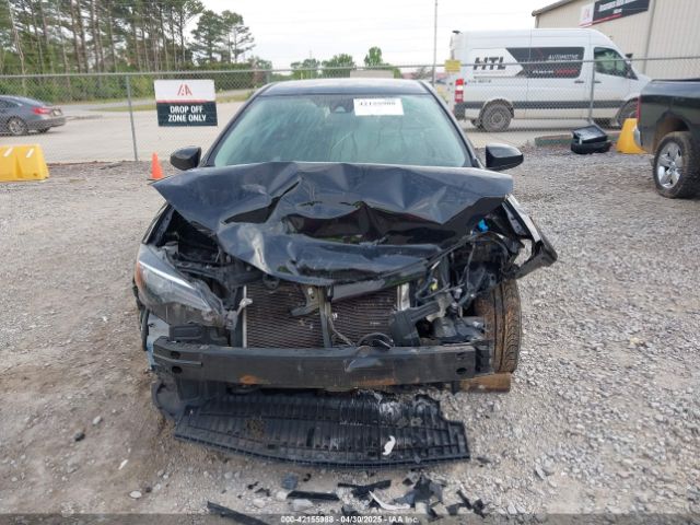 2T1BURHE0HC755944 Toyota COROLLA LE