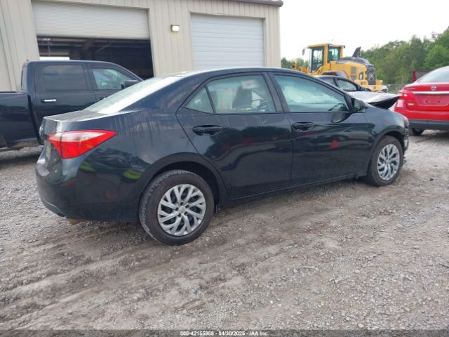2T1BURHE0HC755944 Toyota COROLLA LE