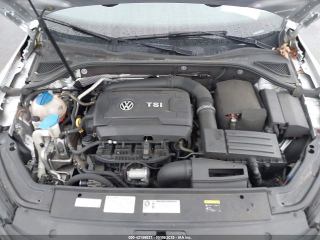 1VWAT7A38HC064419 Volkswagen Passat 1.8t S