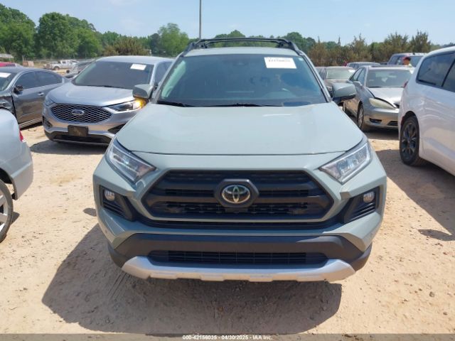 2T3J1RFV7KC044232 Toyota Rav4 Adventure