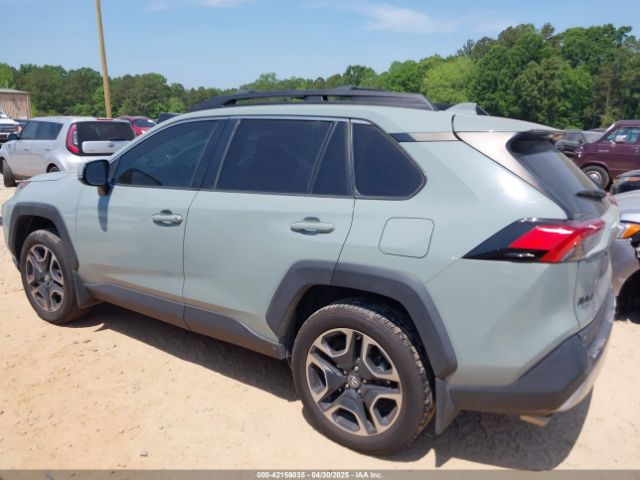 2T3J1RFV7KC044232 Toyota Rav4 Adventure