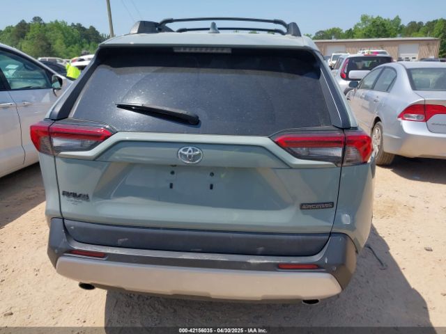 2T3J1RFV7KC044232 Toyota Rav4 Adventure
