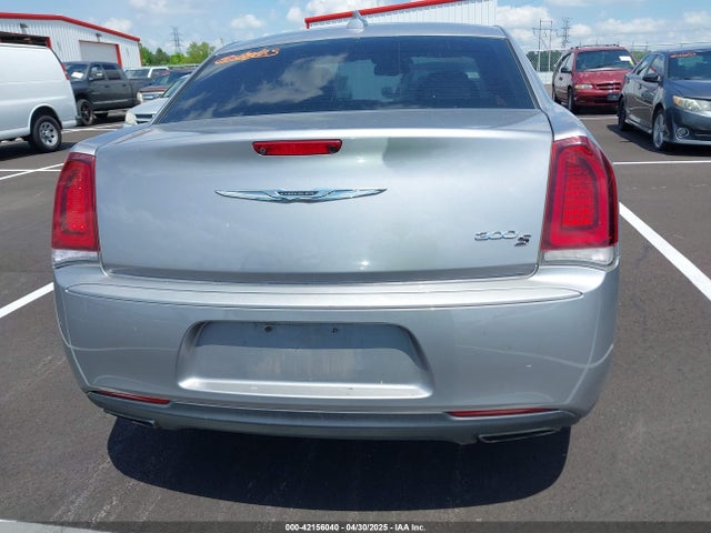 2C3CCABG1FH749693 Chrysler 300 300s