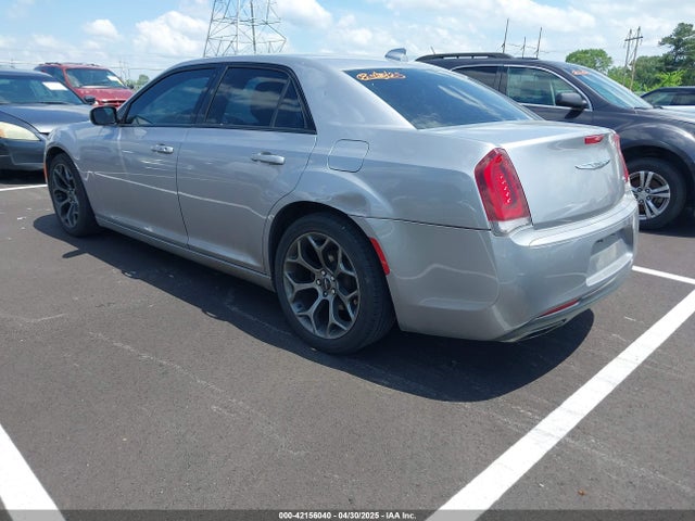 2C3CCABG1FH749693 Chrysler 300 300s