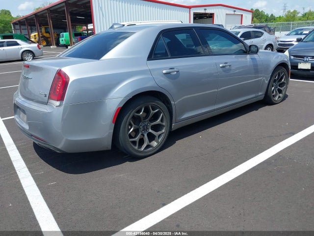 2C3CCABG1FH749693 Chrysler 300 300s