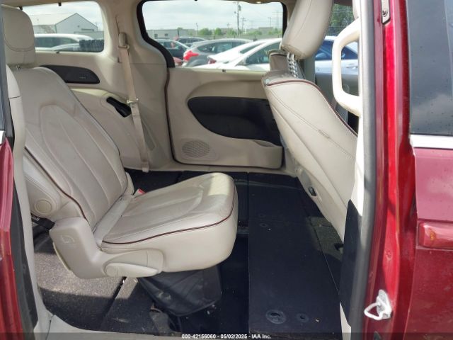 2C4RC1GG8HR703435 Chrysler Pacifica Limited