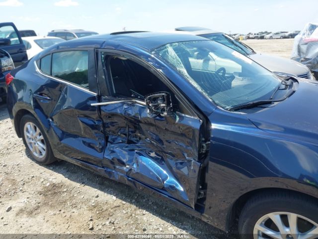3MZBM1V71GM251316 Mazda Mazda3 I Touring